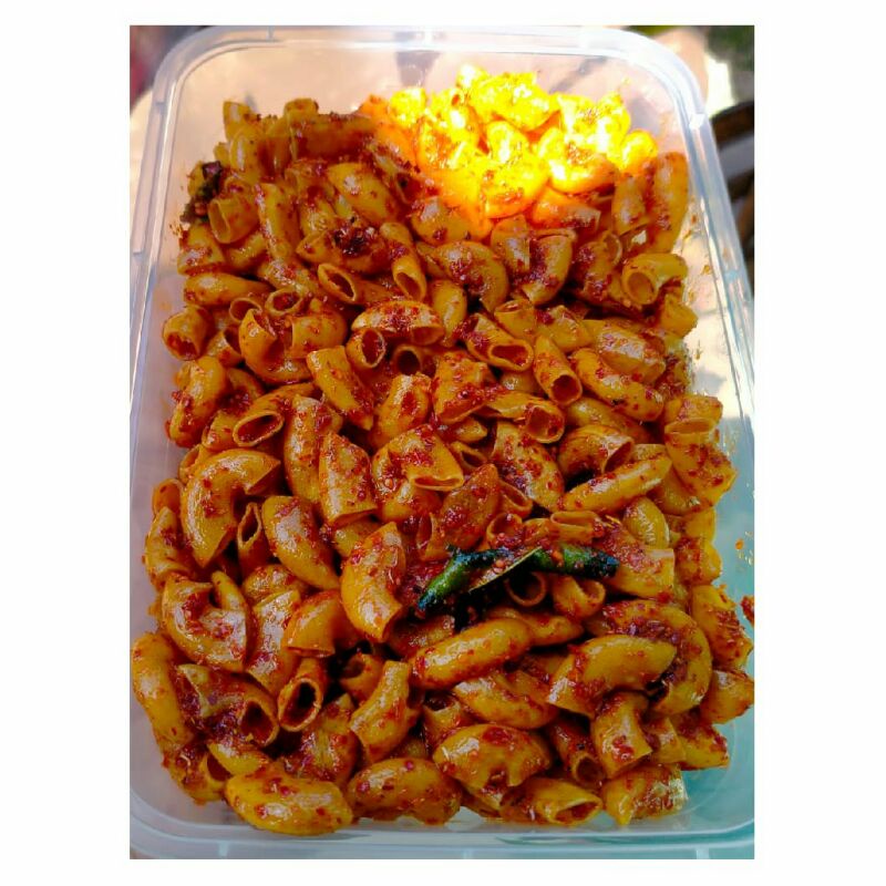 

MACARONI KERING DAUN JERUK