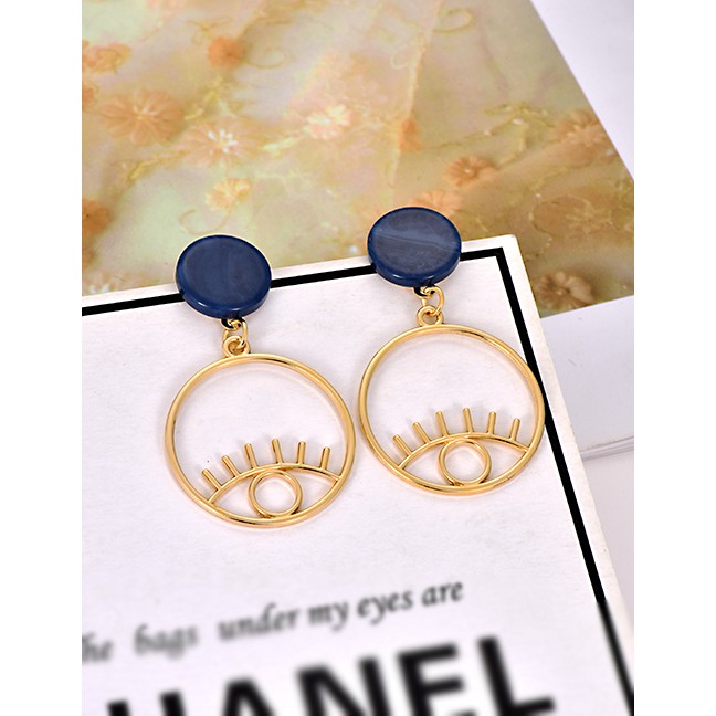 LRC Anting Tusuk Fashion Gold Color Eye Shape Design Hollow Out Earrings