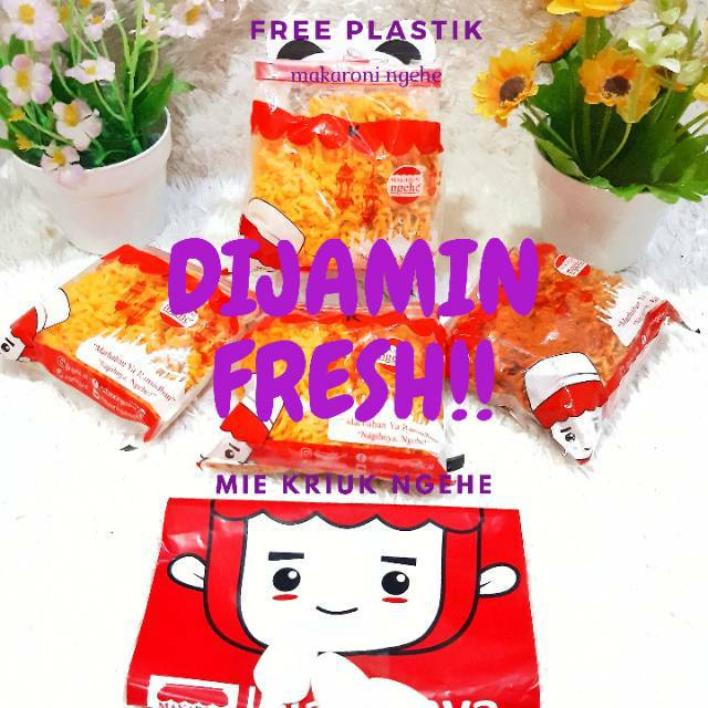 

[DIJAMIN FRESH] JASTIP MIE KRIUK MAKARONI NGEHE ORIGINAL 100% JAJANAN KEKINIAN SURABAYA