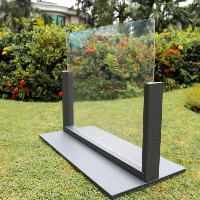 

Little Alpha Acrylic Standing Easel - Plywood