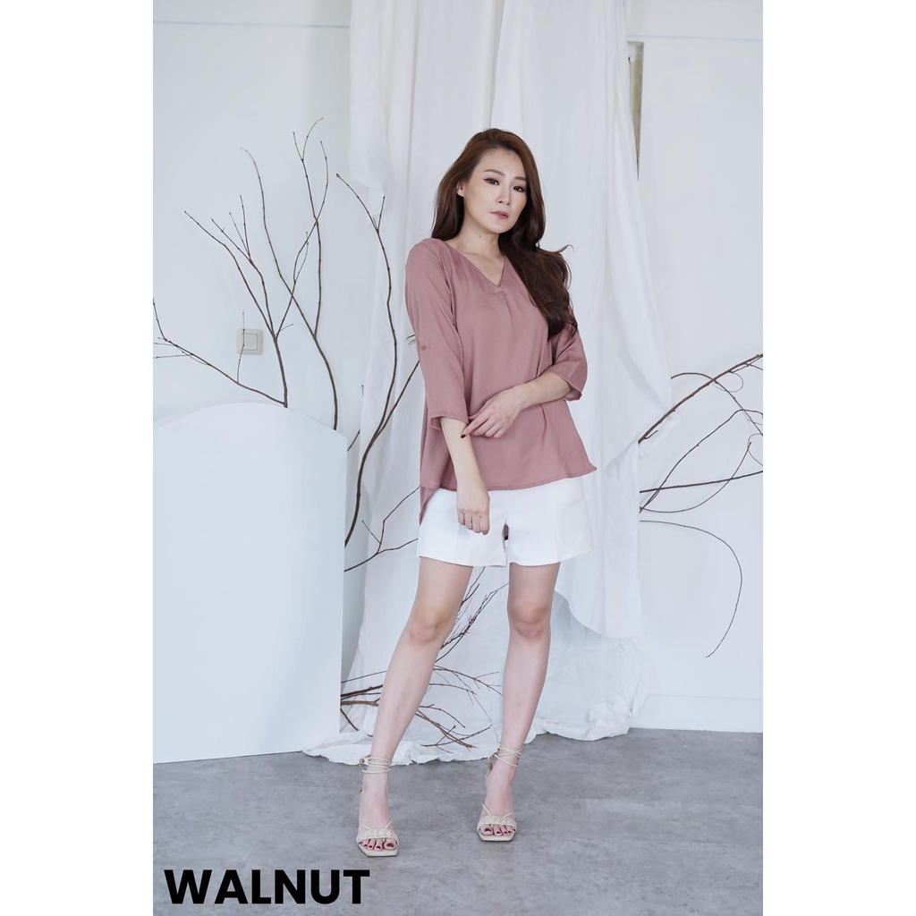 Kemeja V-Neck Alpaca Atasan Wanita Top