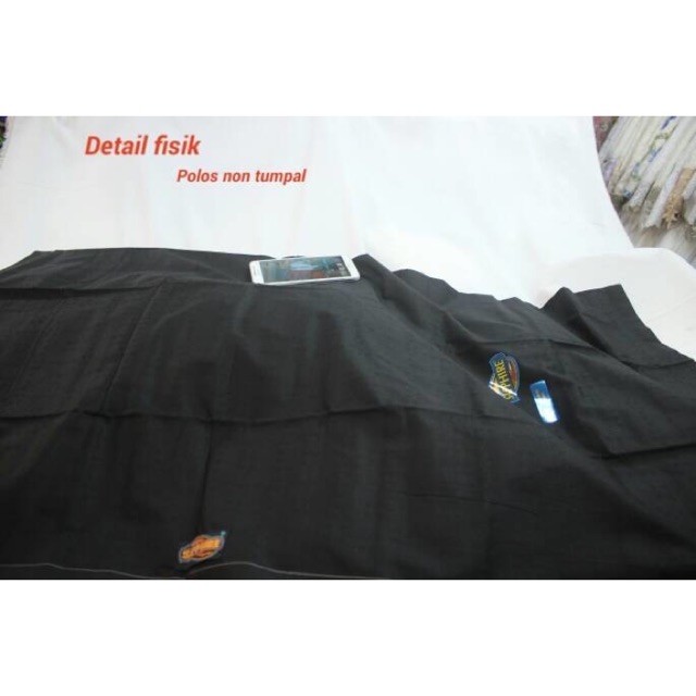 Sarung saphire hitam polos