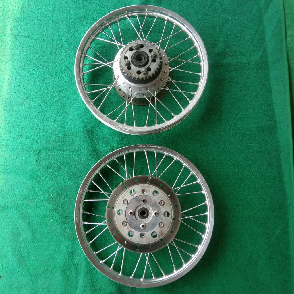 velg velg depan belakang Tdr PNP Megapro Monoshock original sepasang