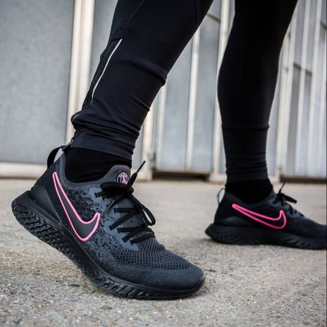 sepatu nike epic react flyknit