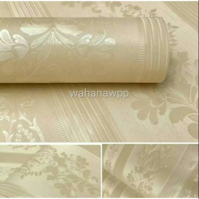 Wallpaper Dinding Polos Tekstur Garis dan Bunga warna Krem uk: 45 cm x 9 meter