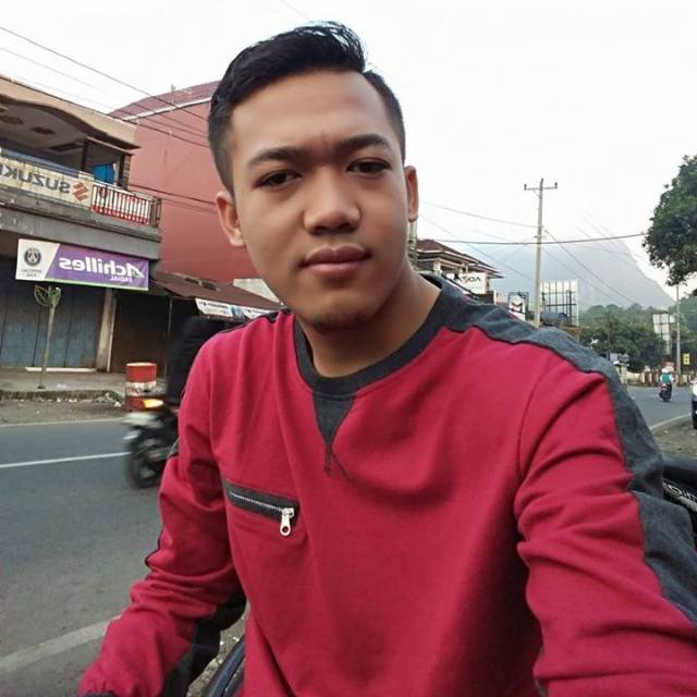 munifuliqbalalkhudloriyi