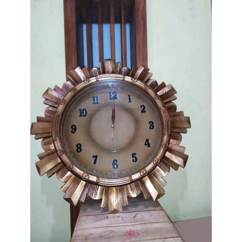 jam dinding custom# jam dinding unik# jam dinding# jam dinding ukiran# jam dinding kayu jati