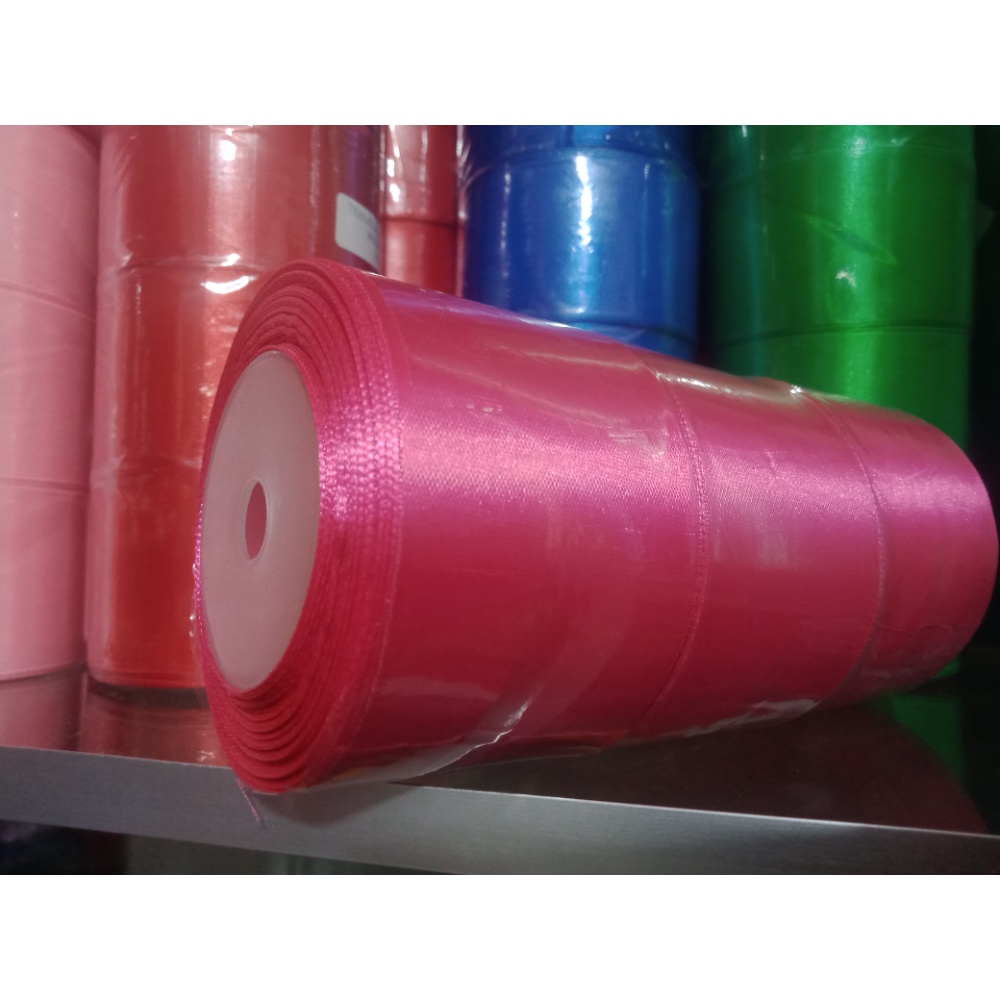 

Pita Satin Besar Pink Fanta 2 inchi / 5 cm per Roll