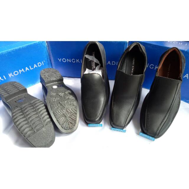 

YONGKI K size lengkap tag 539 ribu