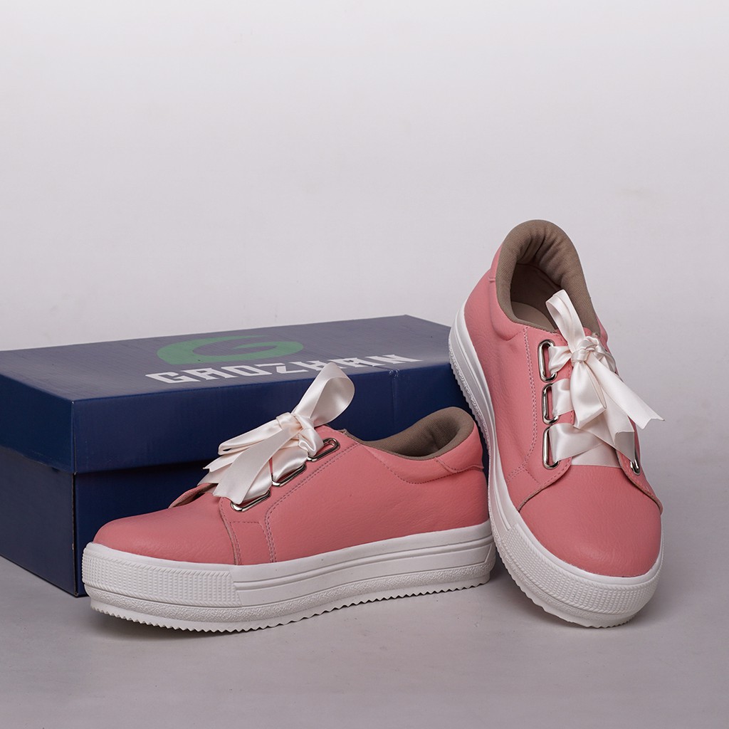 Sepatu sneakers wanita / sepatu casual wanita / sepatu sneakers cewek murah GOH022