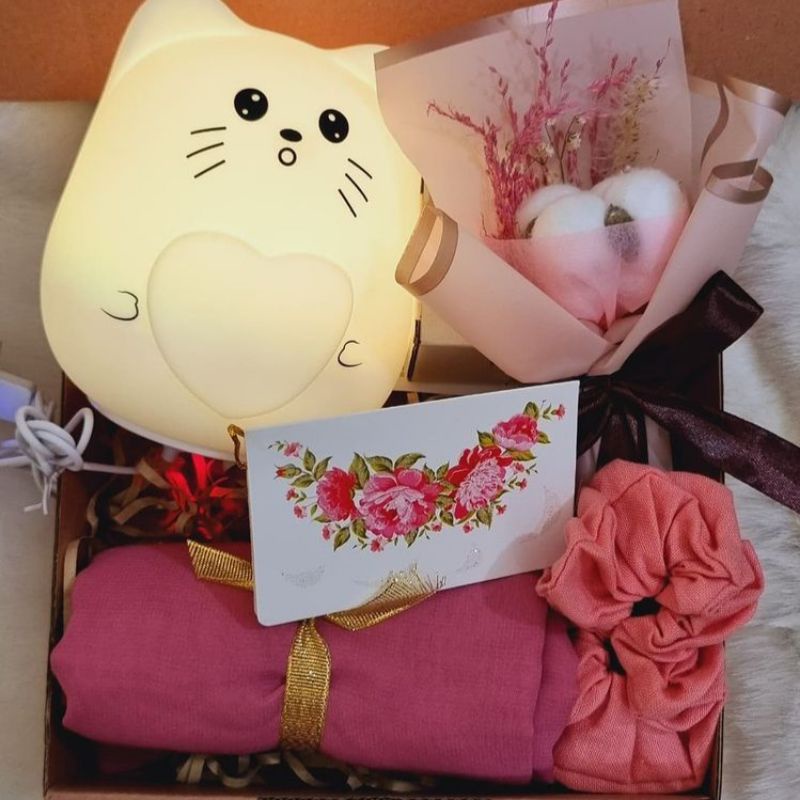

Hampers For Him Lampu Panda (Free Box)