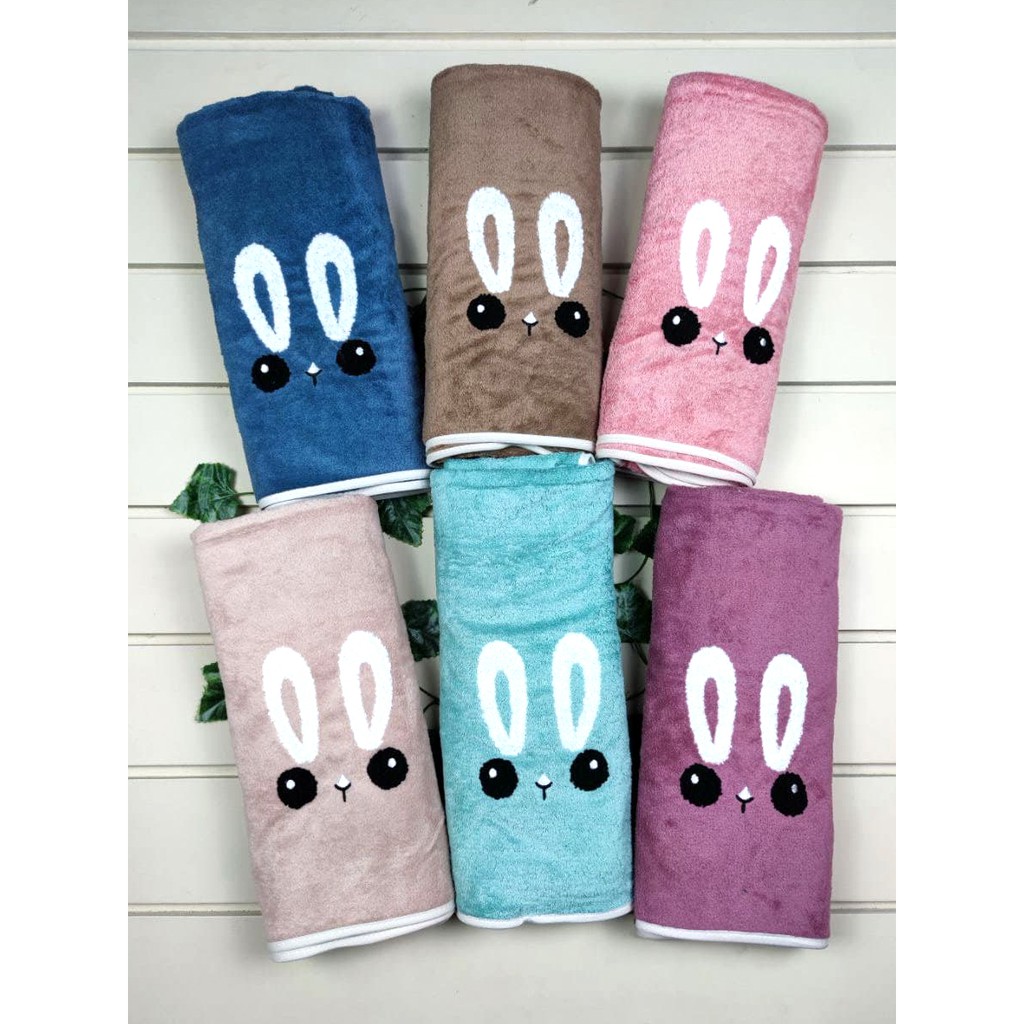 Handuk Dewasa Motif Boneka Bulu Lembut Uk 70 x 140 cm