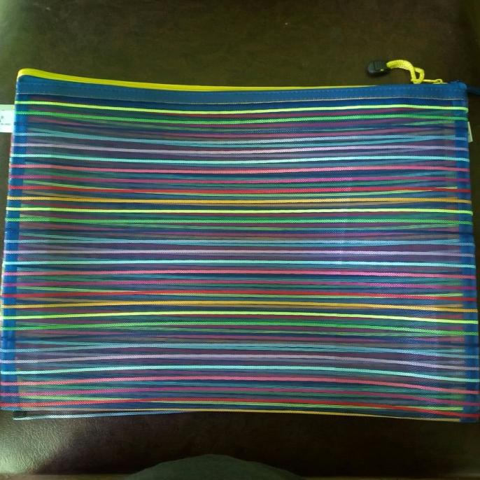 

;&;&;&;&] map dokumen jaring ukuran F4 kancing resleting bagus