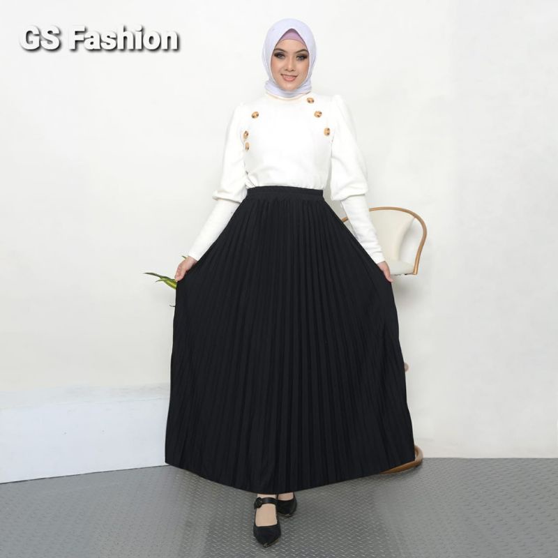 Rok plisket warna hitam preloved/bekas