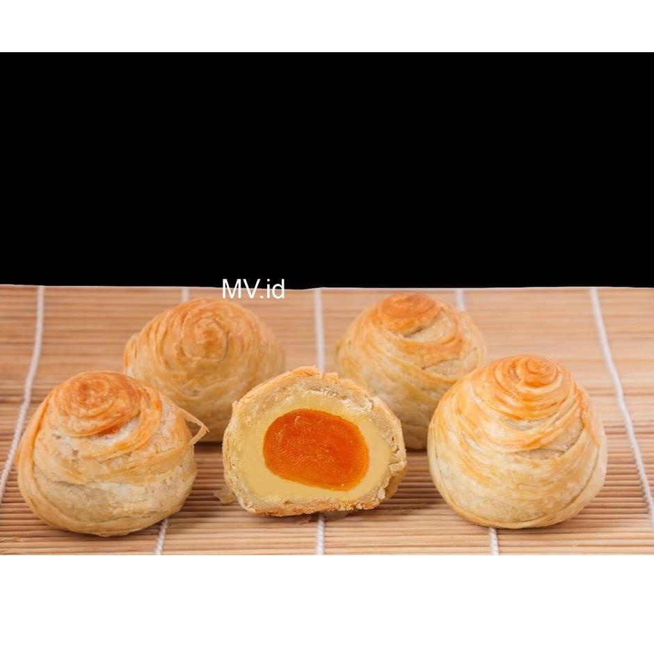 

Baru Kue Bulan / Moon Cake Sau Chong / Festival / LUK TAU KOH / PHAK KOH / JIU TUI / TIONG CIU PIA / ISI TELUR / TAN HUANG SU / KACANG HIJAU / GOJIN / KACANG HITAM / ORIGINAL / HANDMADE / HALAL / SINGKAWANG / JAKARTA / KUE LAPIS CAMPUR SIAT KO SNOW SKIN