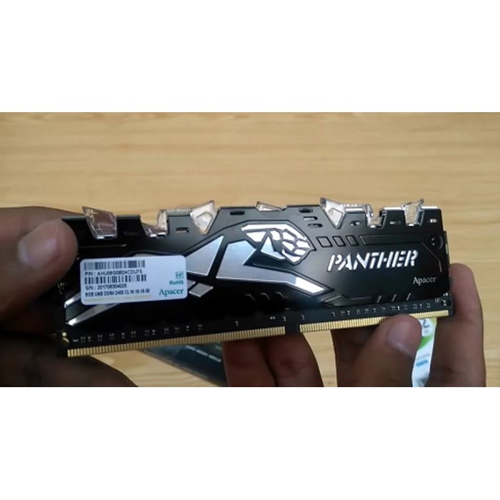 Memory Apacer DDR4 8GB 2666Mhz Panther Rage RGB (4x2)