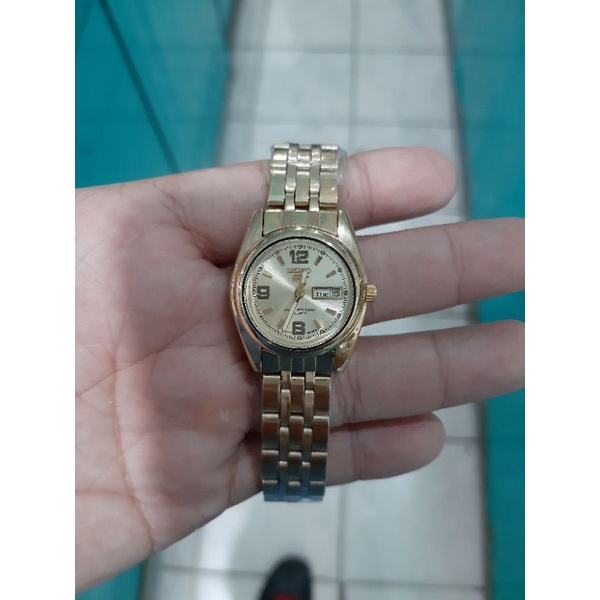 jam tangan seiko 5 wanita gold quartz elegant jam fashion wanita