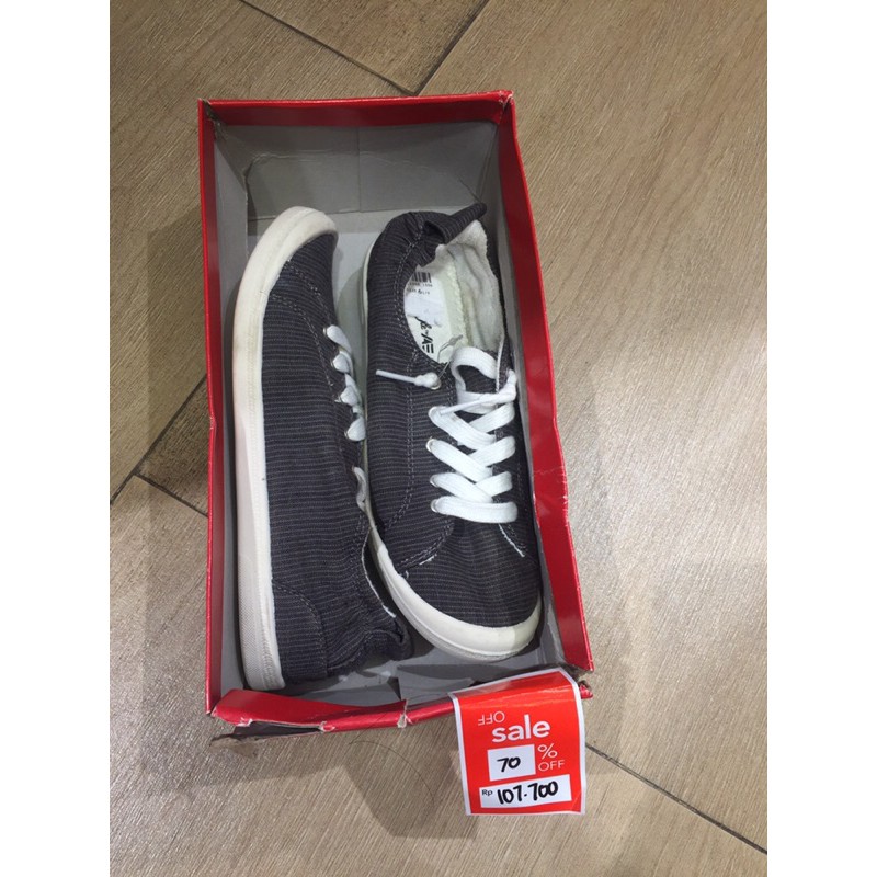 SALE SALE Sepatu Casual american eagle by payless original store JASA TITIP