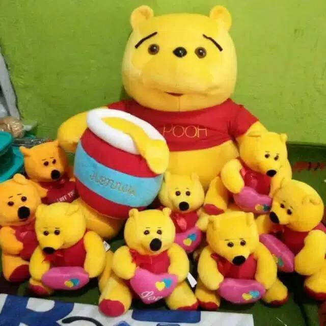 Boneka the pooh beranak