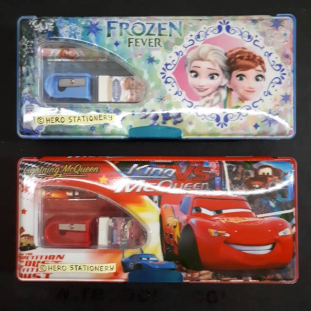 

Kotak pensil magnet 2 sisi plus alat tulis motif A