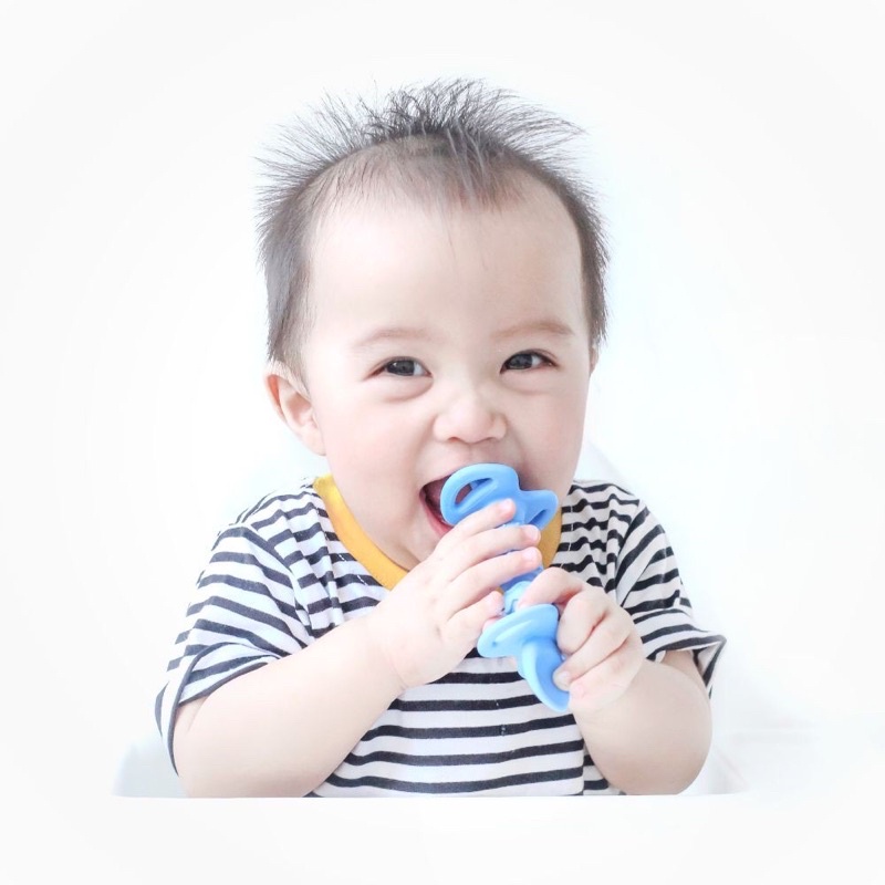 Nuby Baby Dipeez Spoon / Sendok Teether Silikon Bayi