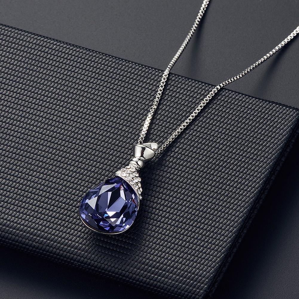 Hu Hu Hu Hu Hu Alat Bantu Pasang Kacamata♡ Set Kalung Anting Stud Liontin Berlian Imitasi Bentuk Tetesan Air Untuk Wanita