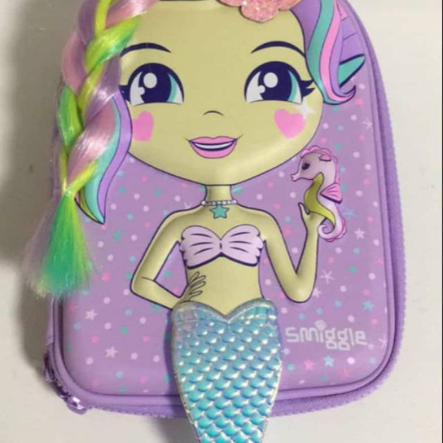 

Tempat pensil smiggle