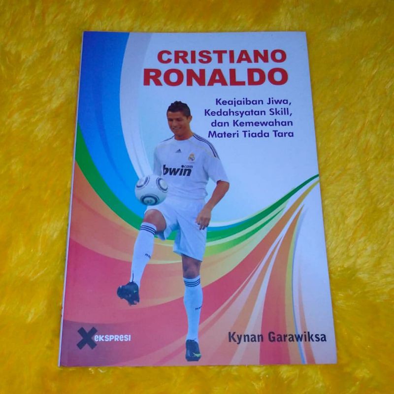 Buku Biografi Cristiano Ronaldo Shopee Indonesia