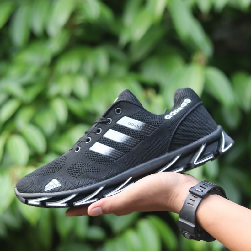 PROMO 8.8 ADIDAS SPRINGBLADE IMPORT VHIETNAM COWOK