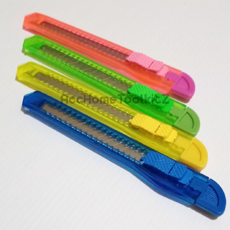 Pisau Cutter Plastik Kecil / Pemotong Kertas / Pisau Cutter Mini