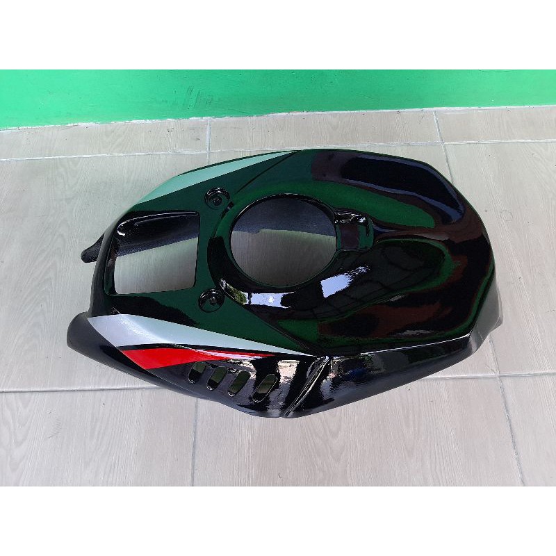 Cover tangki gsx r150 kondom tanki gsx 150 model gp v2 new hitam