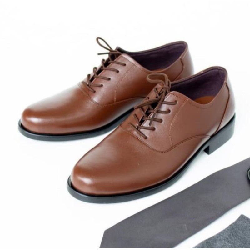 Sepatu kulit asli sepatu pantofel pria model Hadley Oxford Flavio boston