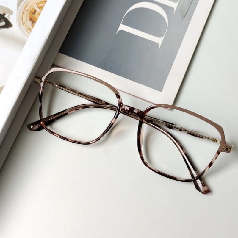 Kacamata Photocromic Anti Radiasi Minus Wanita Pria Cowok Fashion Korea Gaya Terbaru Besi Kotak Fram