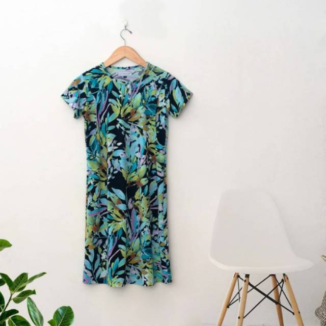 

Black Leaf Naira Dr337