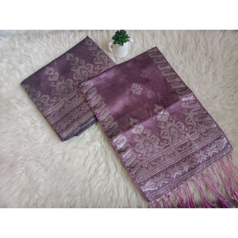 songket silungkang Warna ungu lylac