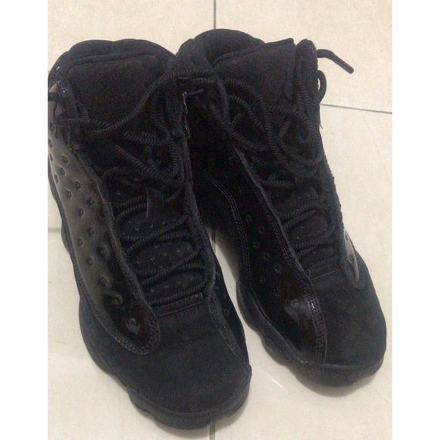 NBU AIR JORDAN 13 RETRO (GS) Size 38