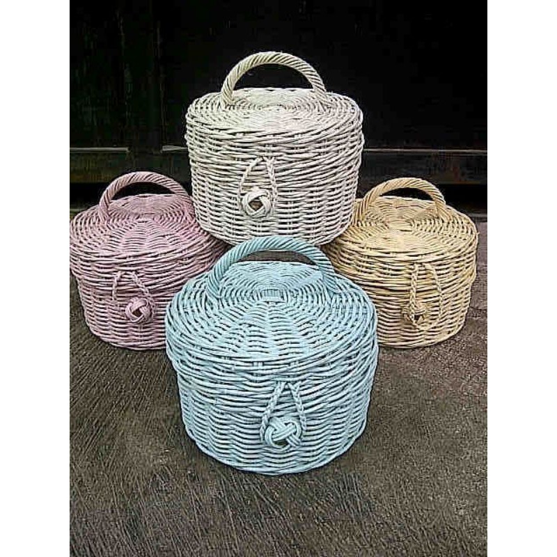 keranjang rotan koper bulat dengan wrapping tile