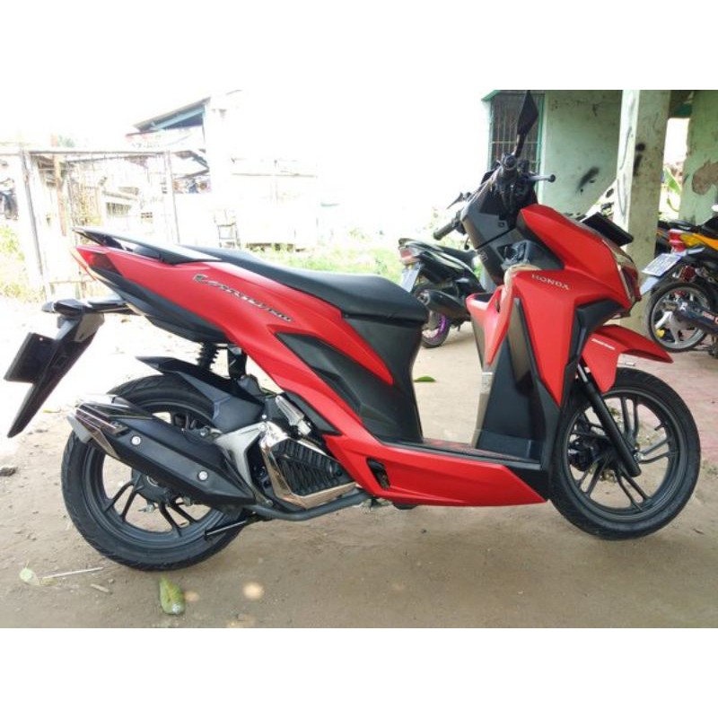 HUGGER VARIO 125 150 / SPAKBOR KOLONG VARIO 125 150 CC Sambungan spakbor depan