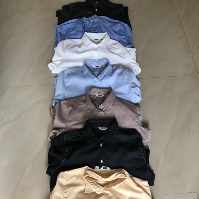 kemeja wanita Uniqlo 100 original @locobranded