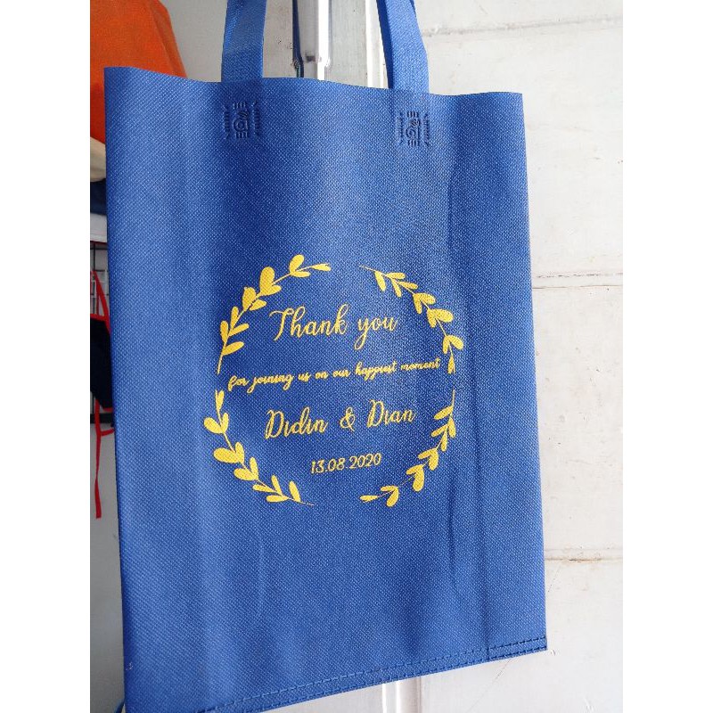 

tas souvenir nikah 200 pcs