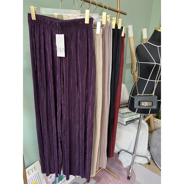 ZR Pleated pants/cek real video kaka/ini kulot lebar yg real picp