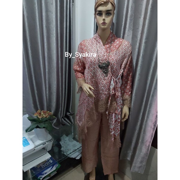 SET BATIK OUTER KIMONO LACE