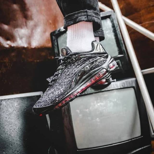 Nike Air Max Deluxe x Skepta "Black/Deep Red"