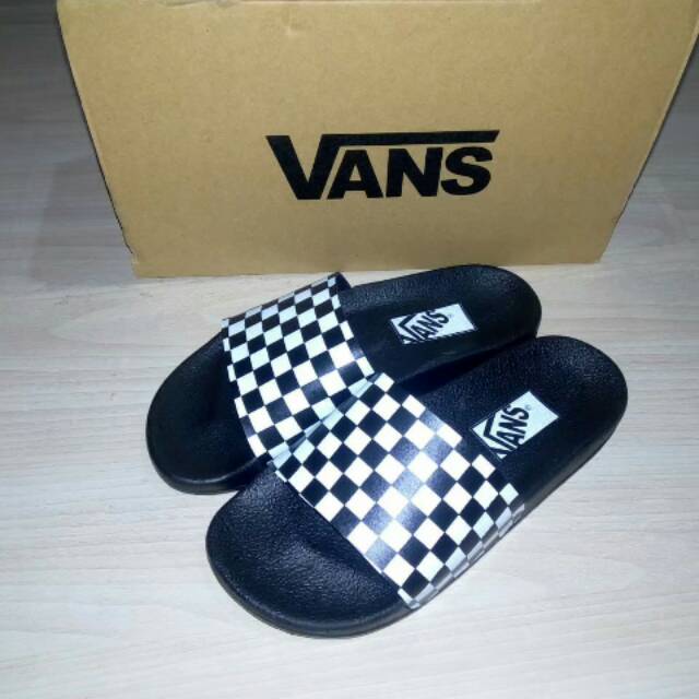 vans sandals checkerboard