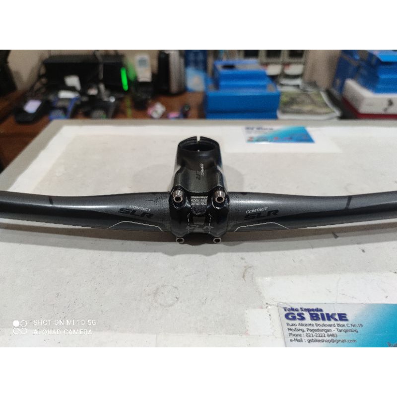 Giant Contact SLR Carbon Handlebar Carbon Stem