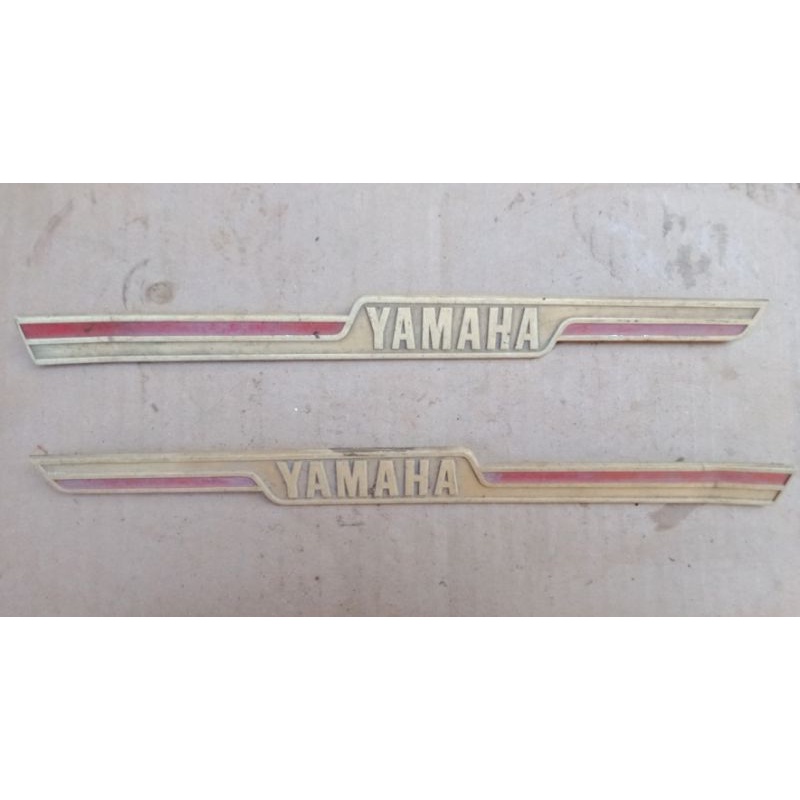 Emblem Yamaha V80 super deluxe robot original