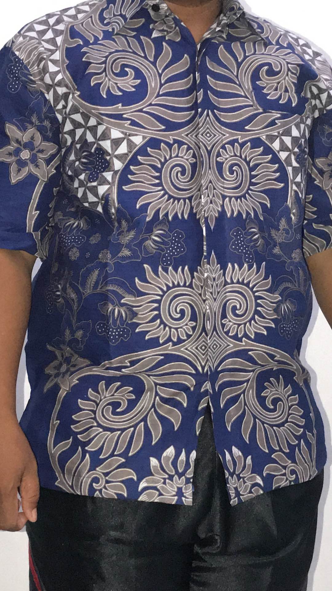 Gardha Navy Kemeja Batik Pria Eksklusif Lengan Pendek Modern Seragam Batik Ori By Anjani