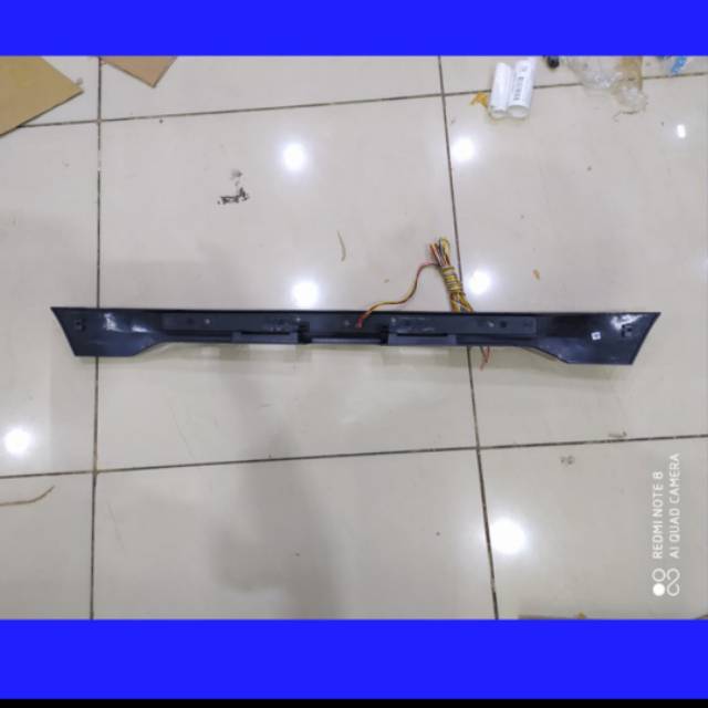 Trunk lid grand Fortuner lampu 2012-2015