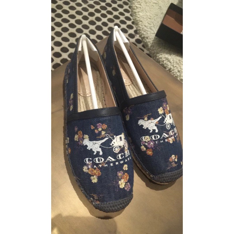 Preloved Sepatu Coach