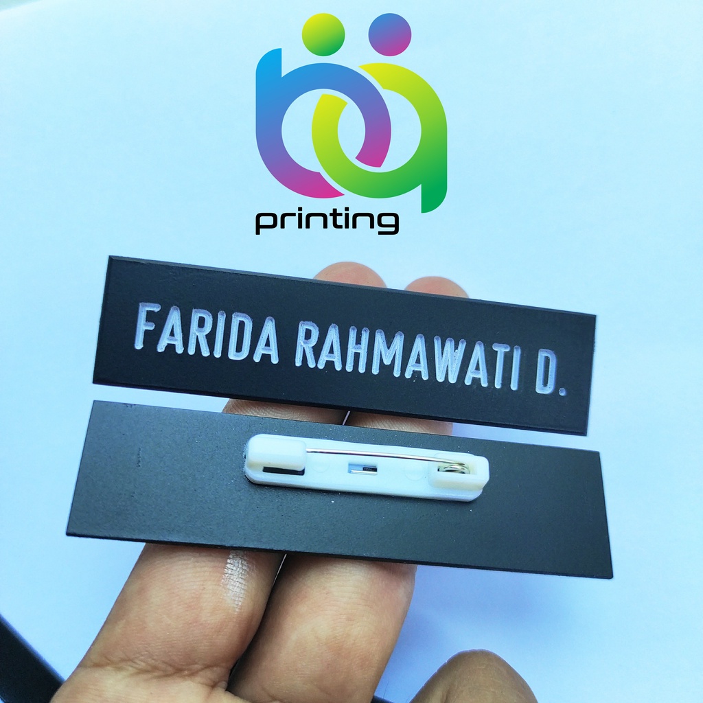 

Name Tag Nama Dada Papan nama Grafir Gravir Full Black Doff TNI Polisi Bhayangkari ASN Nama Dada Gravier Grafir Gravir Black Doff
